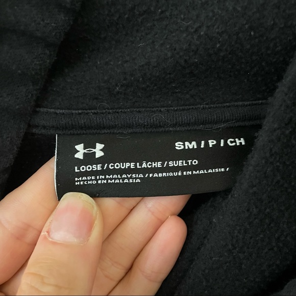 Under Armour Hoodie - Picture 3 of 4